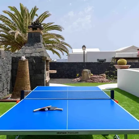 Eslanzarote Rosa, Heated Pool, Jacuzzi, Super Wifi, Sat Tv 别墅