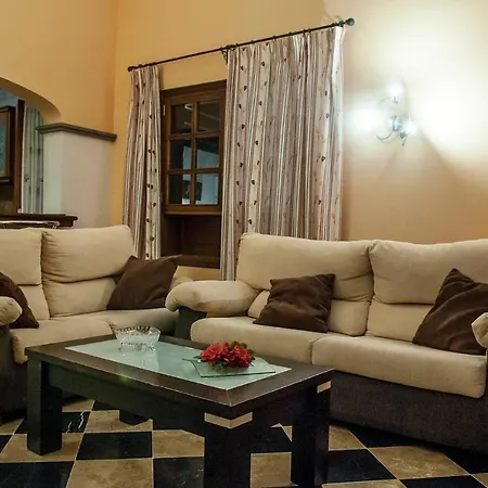 Eslanzarote Rosa, Heated Pool, Jacuzzi, Super Wifi, Sat Tv * بلايا بلانكا