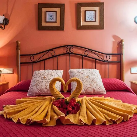فيلة Eslanzarote Rosa, Heated Pool, Jacuzzi, Super Wifi, Sat Tv